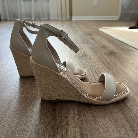 Steve Madden espadrille wedge sandals - Picture 2 of 5
